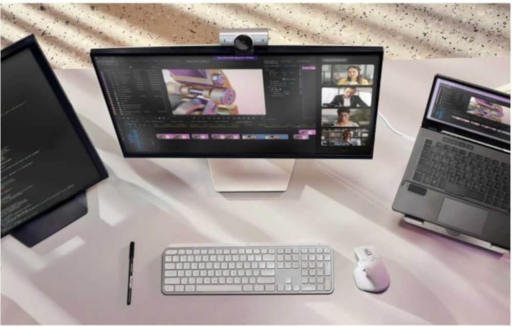 Logitech MX Brio Ultra HD 4K Collaboration, Streaming Webcam, 1080p at 60 FPS, Show Mode, Works with Microsoft Teams, Zoom, Google Meet, Nintendo Switch 2 New GameChat - Pale Gray