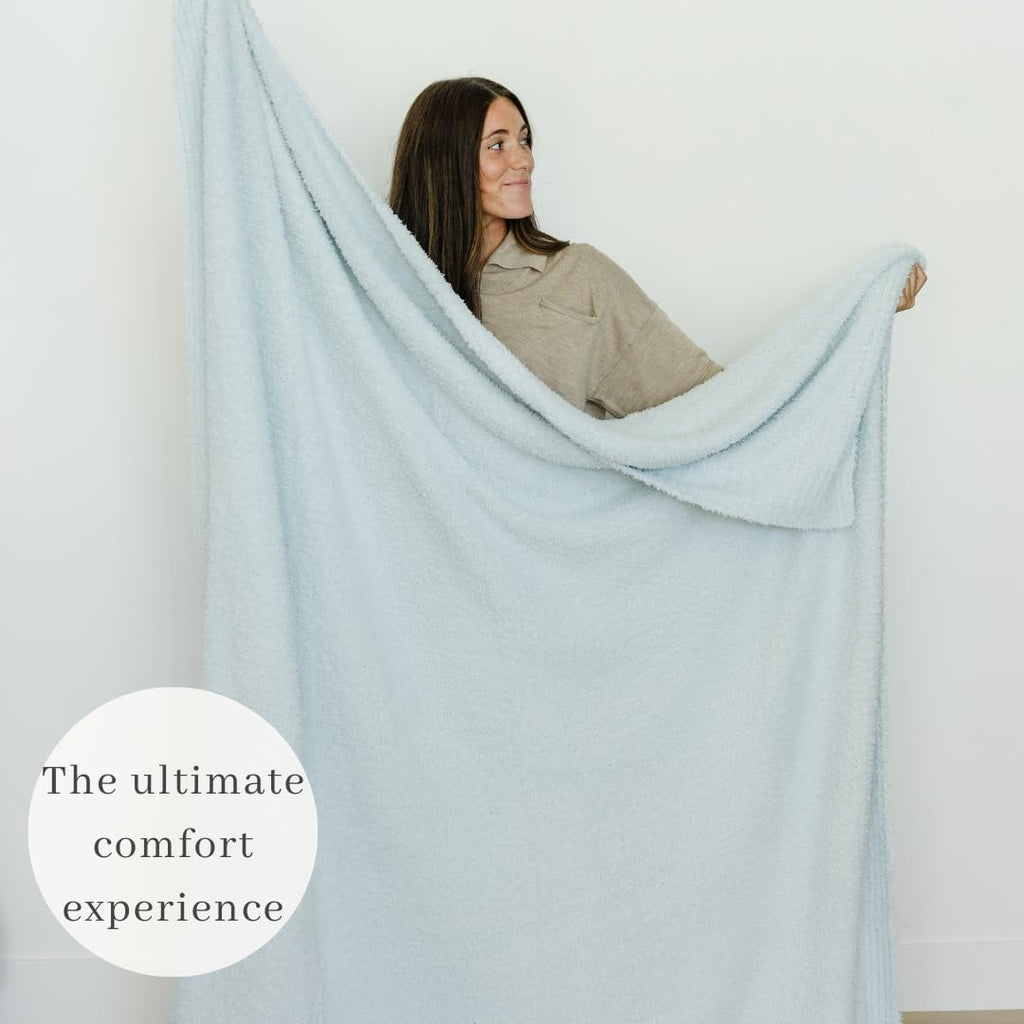 SARANONI Bamboni Luxury Throw Blanket | Oversized Super Soft Plush Home Decorative Comfy Blankets for Couch or Bed | Sky Blue - X-Large 60' x 80'