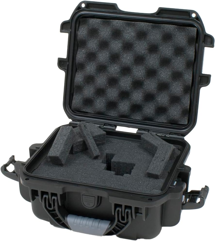 Gator Cases Titan Series Waterproof Utility/Equipment Case with Diced Foam Insert, 9.4' x 7.4' x 5.5' (GU-0907-05-WPDF)