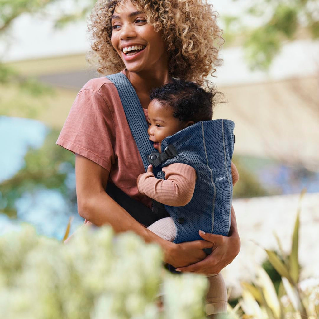 BabyBjörn Baby Carrier Mini,Navy Blue, 3D Mesh | Newborn Carrier (7-15 lbs), Ergonomic, Easy-to-Use