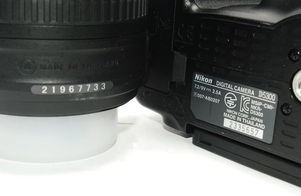 Nikon D5300 24.2 MP CMOS Digital SLR Camera with 18-55mm f/3.5-5.6G ED VR II Auto Focus-S DX NIKKOR Zoom Lens - International Version (No Warranty)