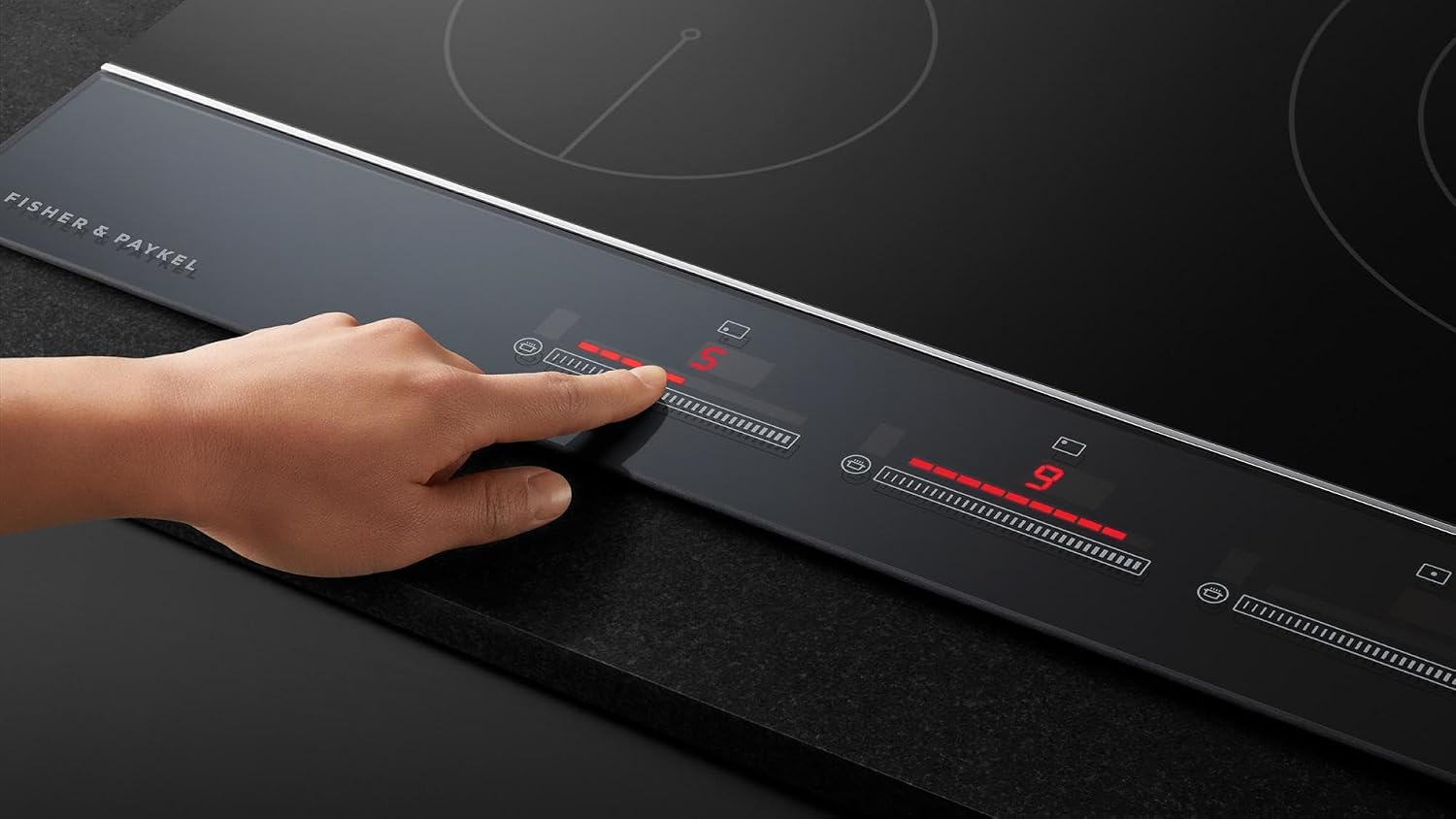 Fisher & Paykel CI304PTX4 30' 4 Zone Induction Cooktop