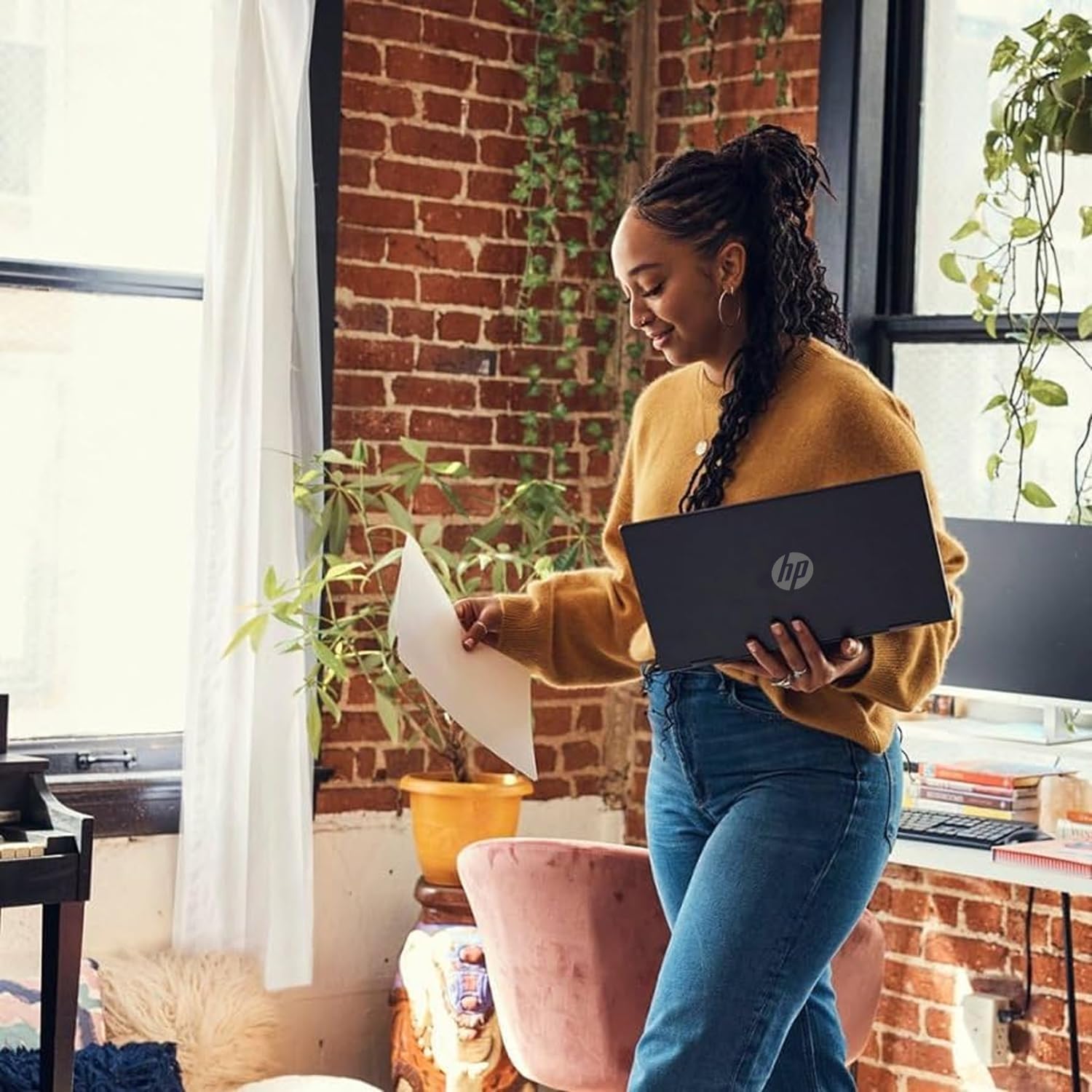HP 250 G9 Business Laptop, 15.6' FHD Display, 6-core Intel Core i3-1315U Processor, 32GB RAM, 1TB SSD, Wi-Fi 6, Ethernet, USB-C, HDMI, Webcam, SD Card Reader, Windows 11 Pro, Gray