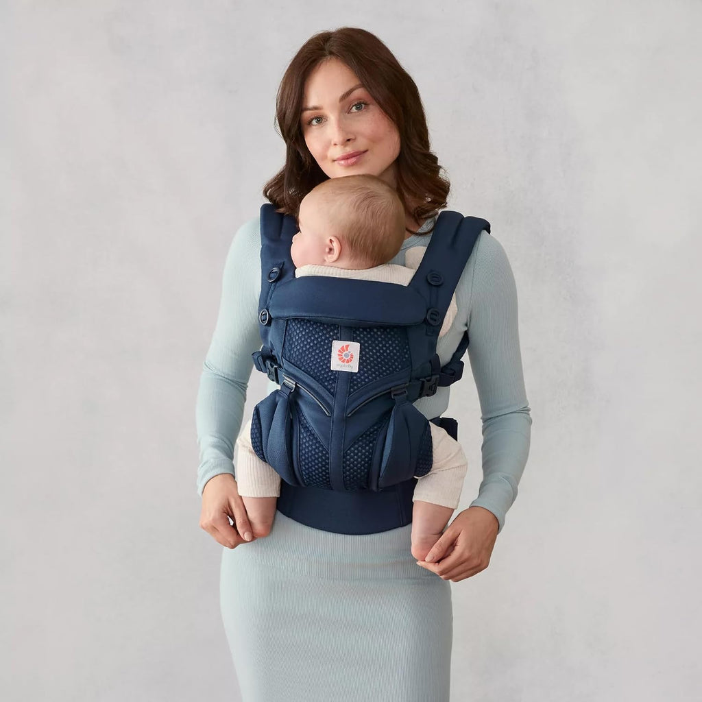 Ergobaby Omni Classic Baby Carrier for Newborn to Toddlers 0-48 Months (7-45 lbs) - 4-Position Breathable Mesh Baby Carrier with Ergonomic Support - One Size