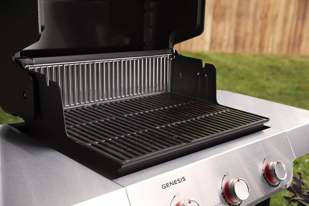 Weber Genesis E-315 Natural Gas Grill for Outdoor Cooking, 3 Burners, Black – Porcelain-Enameled, Cast-Iron Grates, PureBlu Burners