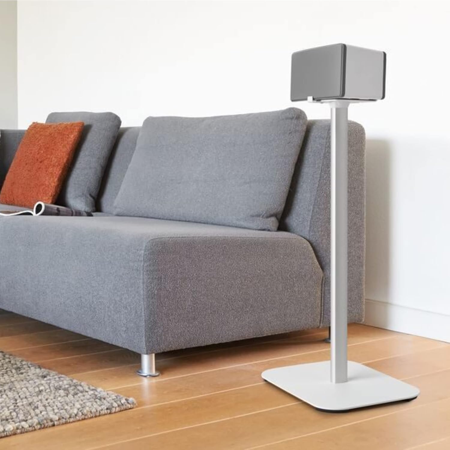 Vogel's Sound 3305 Universal Speaker Floor Stand | Max. 15 lbs (6.5 kg) | Height: 29.5 inch | Also fits Sonos Five & Play:5 | Universal Compatibility | White | 1 Floor Stand