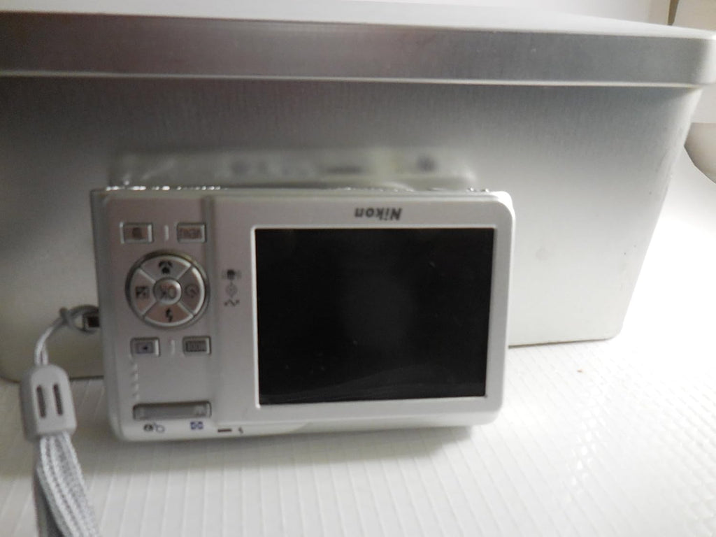 Nikon Coolpix S200 7.1MP Digital Camera with 3x Optical Zoom