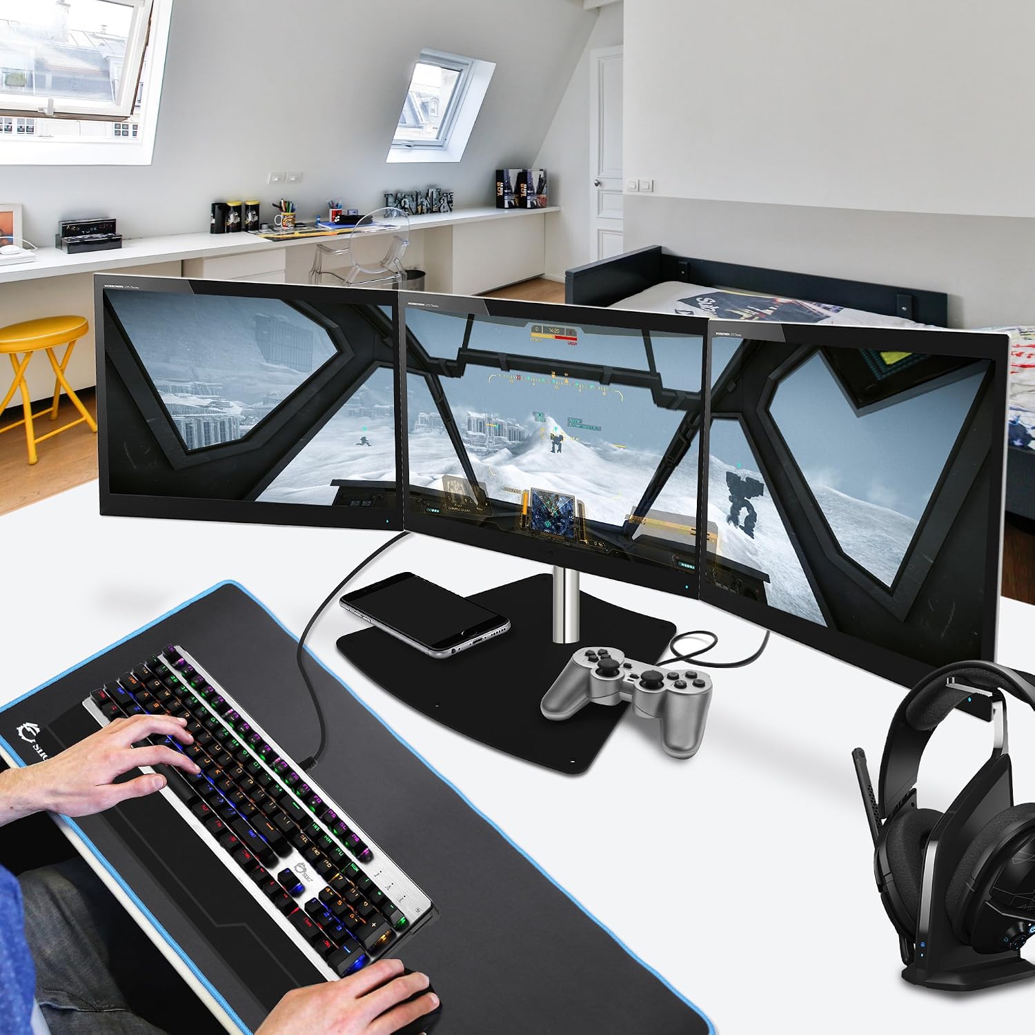SIIG Premium Aluminum Triple Monitor Stand - 3 Monitors 13' to 27' Up To 17.6 lbs VESA 75 and 100 (CE-MT2111-S1)