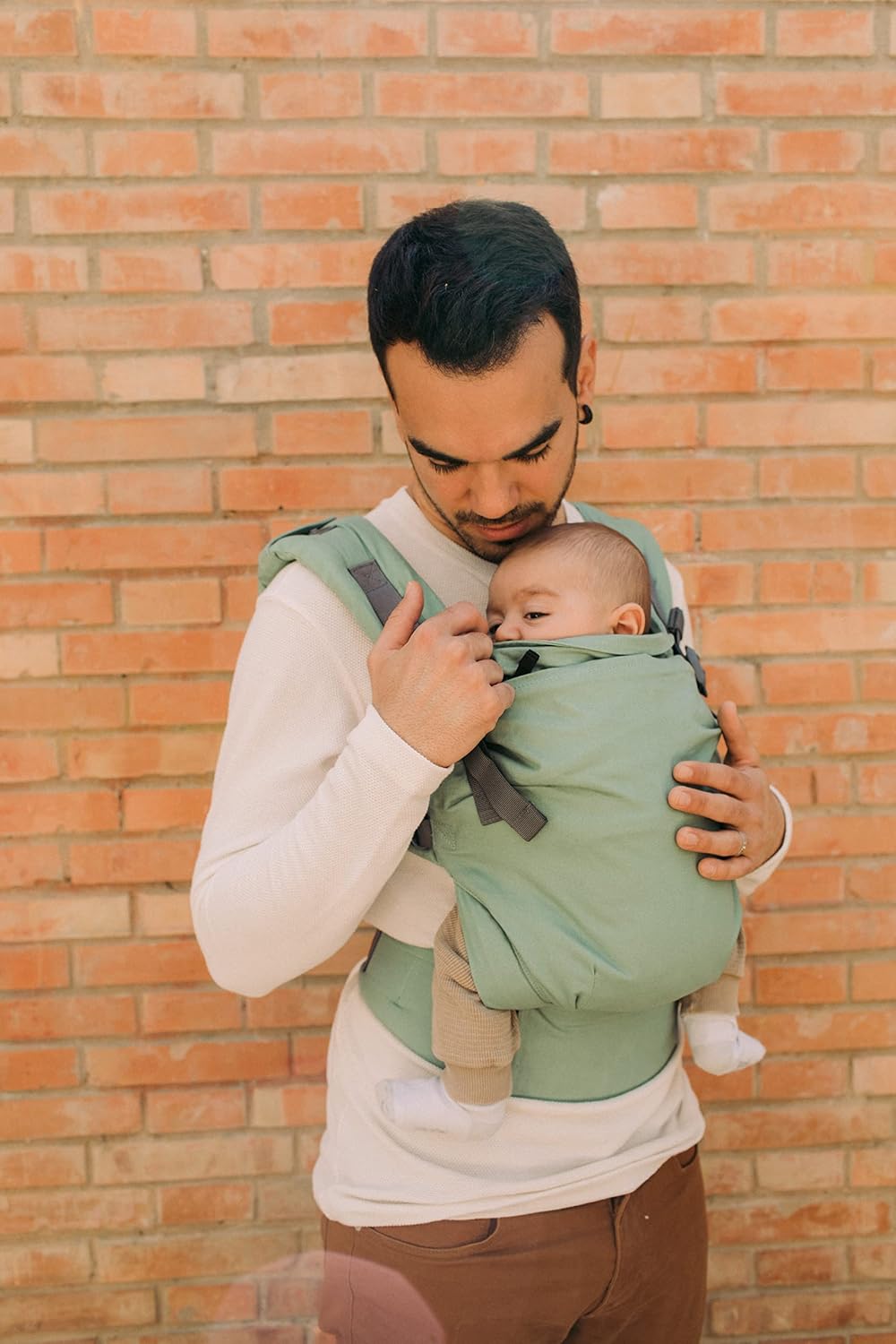 Boba X Baby Carrier - Newborn to Toddler Adjustable, 2-in-1 Convertible Front and Backpack Carrier 7 to 45 lbs, Ergonomic Baby Carrier with Crossable Straps (Seafoam)