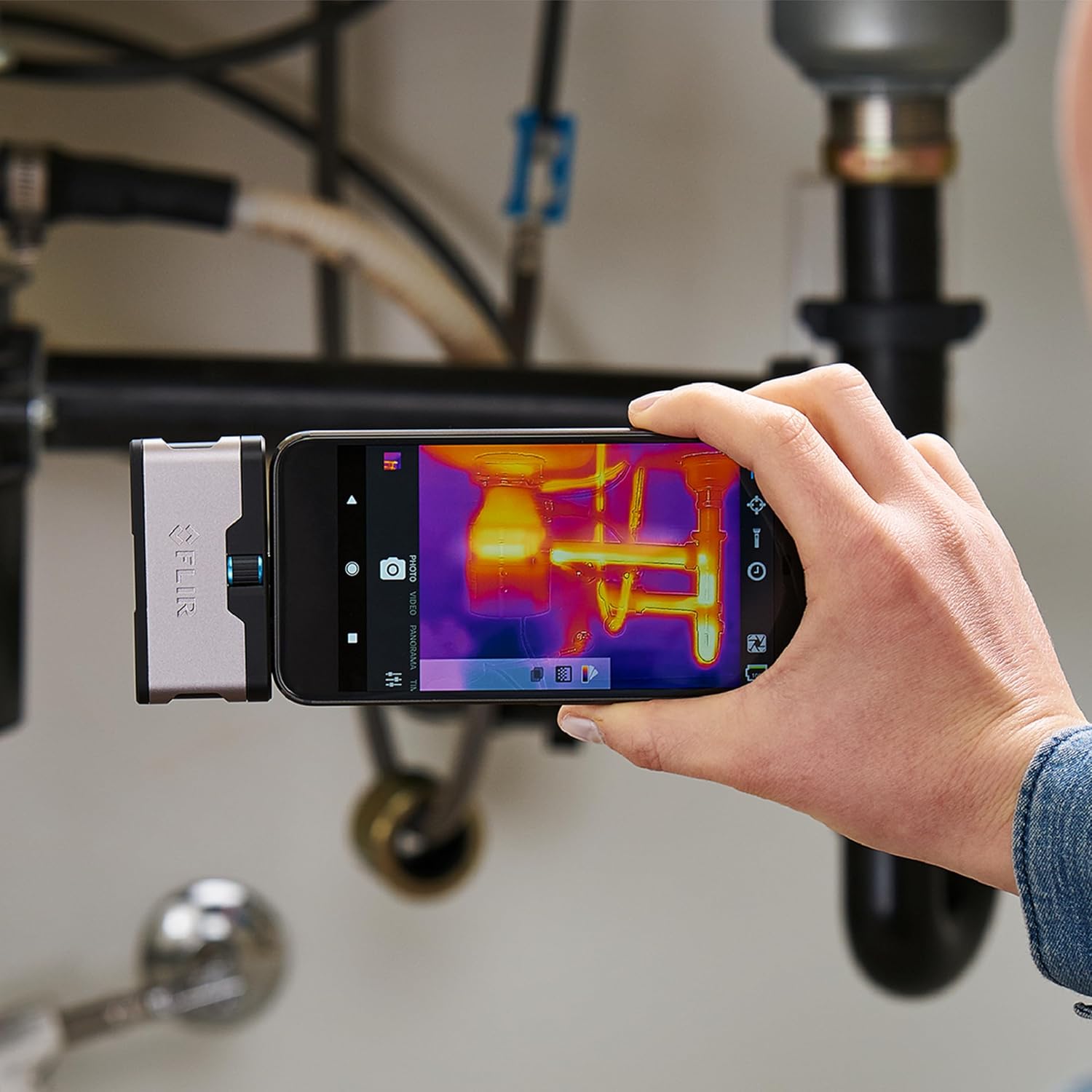 Flir One - Thermal Imaging Camera for iOS Smartphones (iPhone 14 and Older w/Lightning Port), 240x180 Super Resolution (80x60 Native IR)