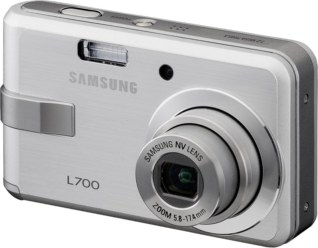 Samsung Digimax L700 7MP Digital Camera with 3x Advance Shake Reduction Optical Zoom (Silver)
