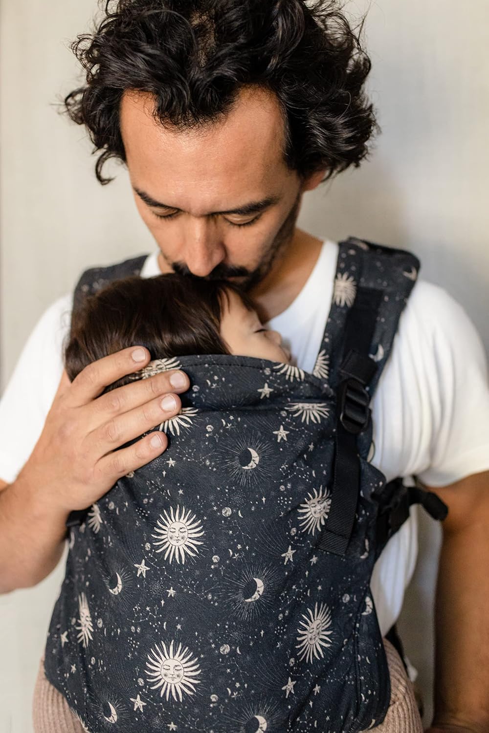 Boba X Baby Carrier - Newborn to Toddler Adjustable, 2-in-1 Convertible Front and Backpack Carrier 7 to 45 lbs, Ergonomic Baby Carrier with Crossable Straps (Cosmos)