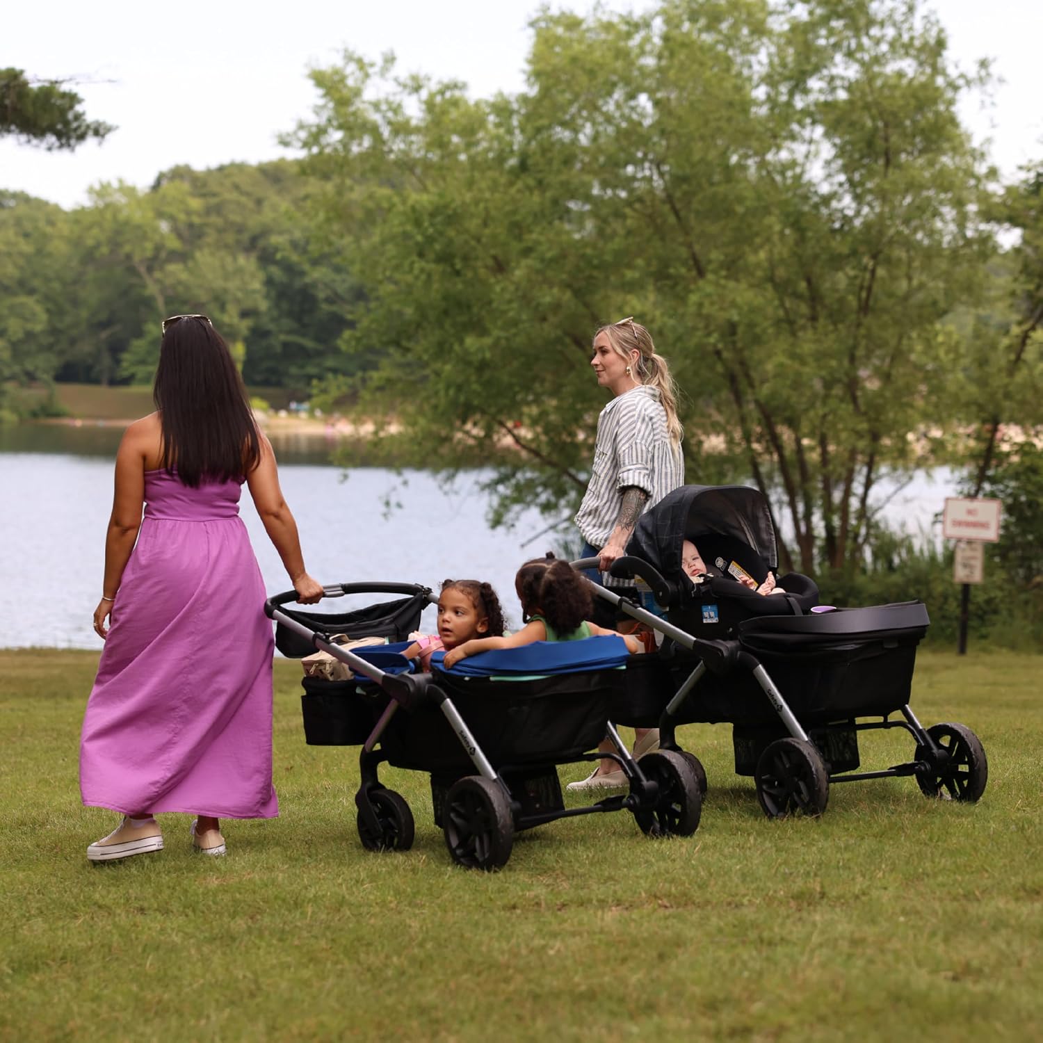 Safety 1st Summit Wagon Stroller fits 2 Kids Includes Removable Child Tray and 2 Cup Holders, Wave Runner (CV450HBO)