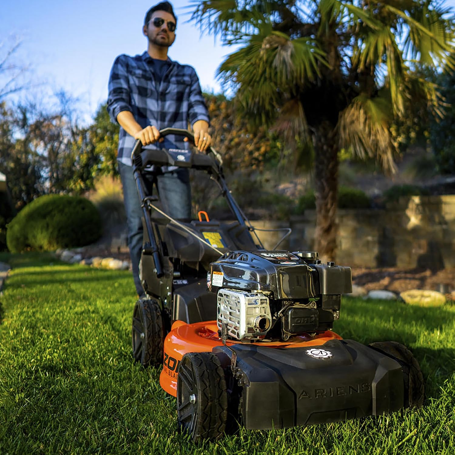 Ariens Razor 21 Inch Self Propelled Lawn Mower with Dual Blades and Reflex Speed Control, 7 Cutting Positions, Vertical Storage, Alloy Steel