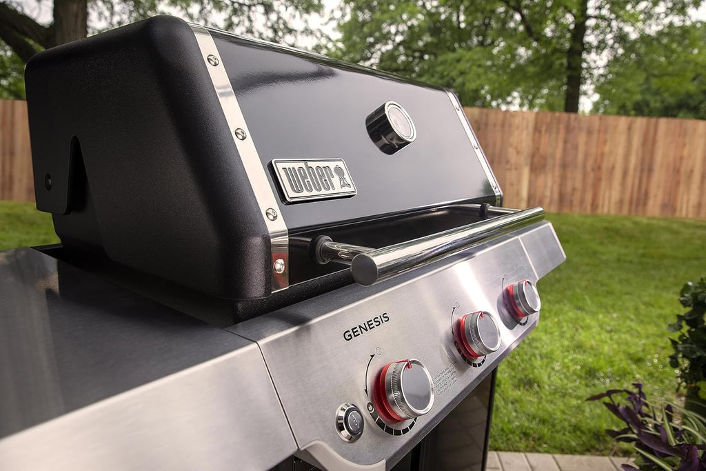 Weber Genesis E-315 Natural Gas Grill for Outdoor Cooking, 3 Burners, Black – Porcelain-Enameled, Cast-Iron Grates, PureBlu Burners