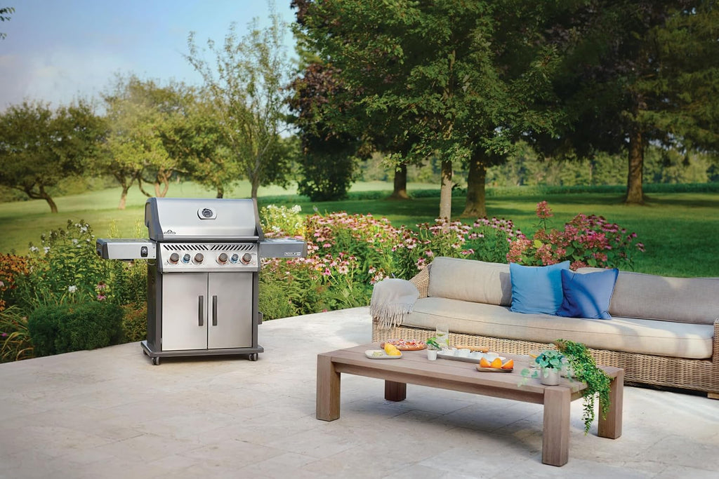Napoleon Rogue PRO-S 525 Natural Gas Grill with Infrared Side and Rear Burners, Stainless Steel, Durable 6-Burner Cooking Surface
