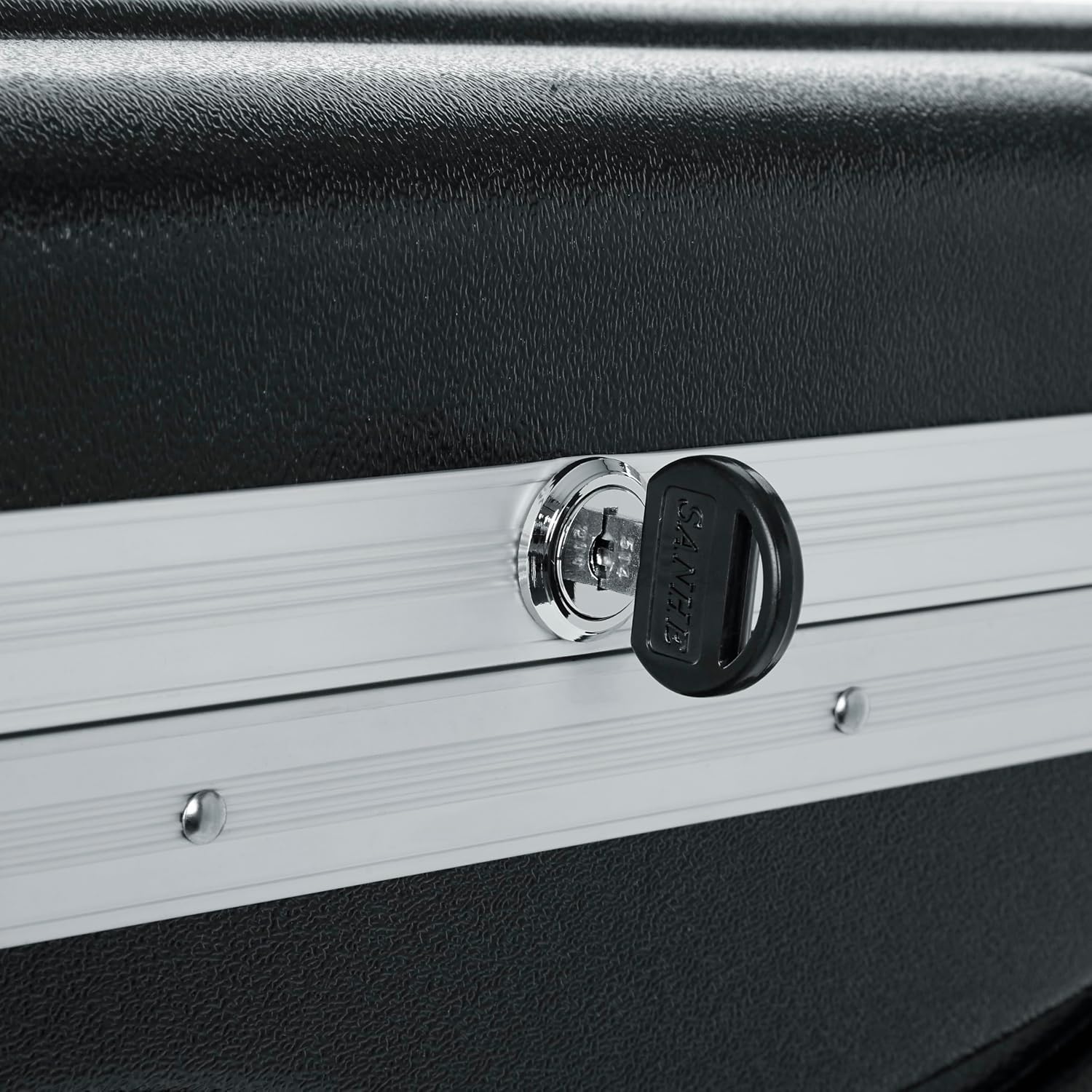 Gator Cases Lightweight Rolling Rack Case with Retractable Tow Handle and Recessed Wheels, 10U (GRR-10L)