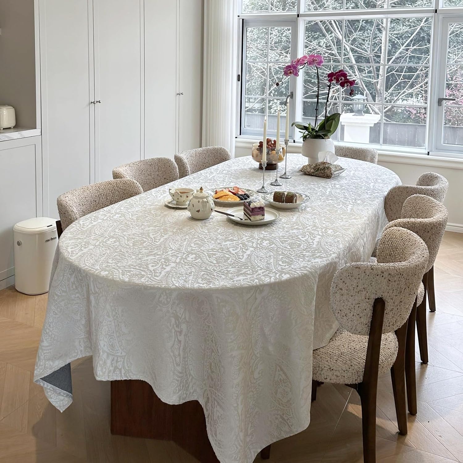 Jacquard Rectangle Tablecloth, Thick Kitchen Dining Table Cloth, Waterproof Wrinkle Free Decorative Fabric Table Cover for Outdoor and Indoor, 70x108 Inch Milky White