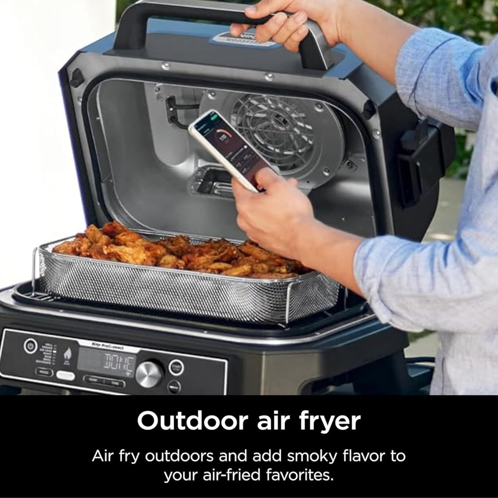 Ninja Woodfire Pro Connect XL Outdoor Grill & Smoker | Bluetooth, App Enabled | 7-in-1 Grill, BBQ Smoker, Outdoor Air Fryer | Woodfire Technology | Built-In Thermometer | Green & Gold | OG951GN2