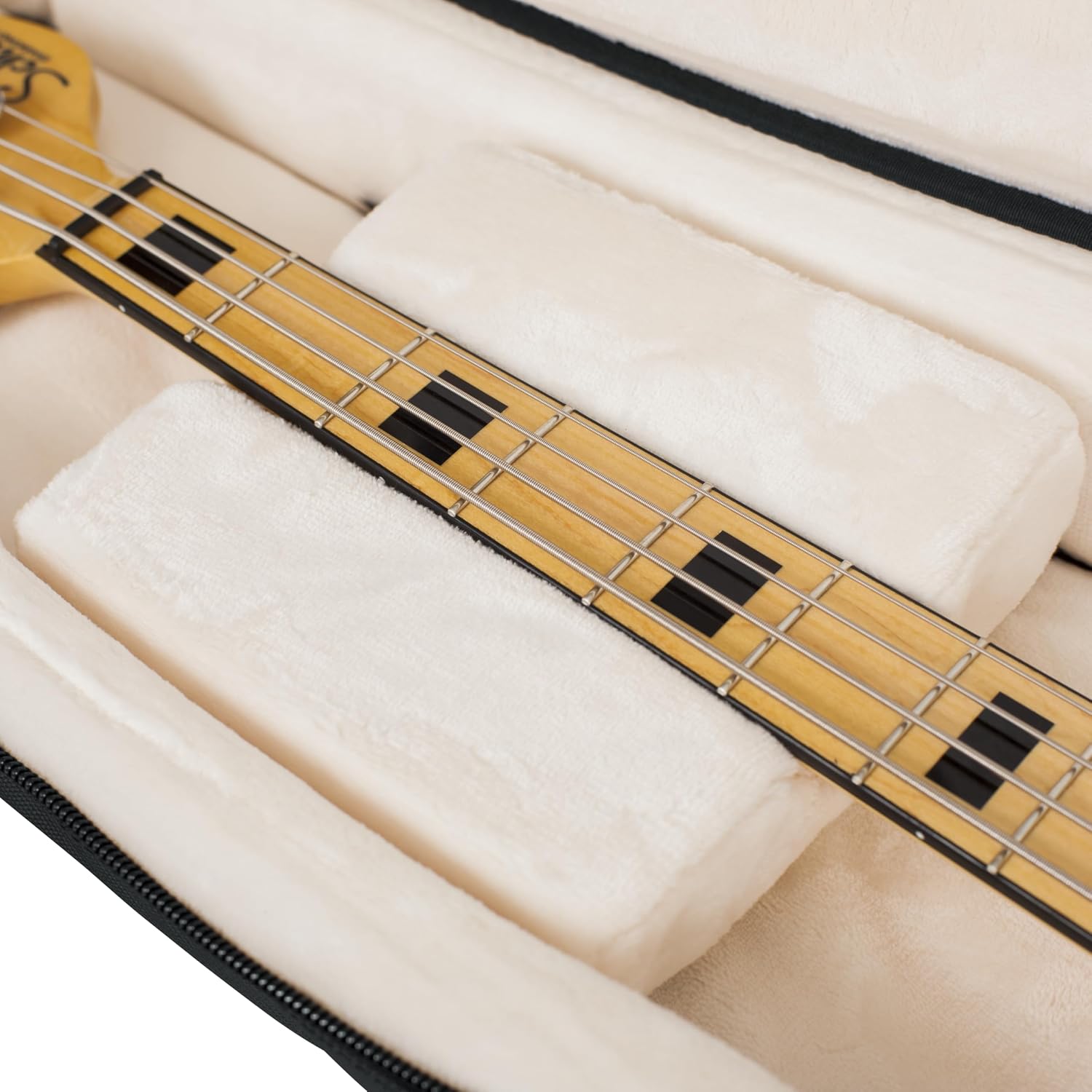 Gator Cases Pro-Go Series Ultimate Guitar Gig Bag, Fits Electric Bass Guitars (G-PG BASS)