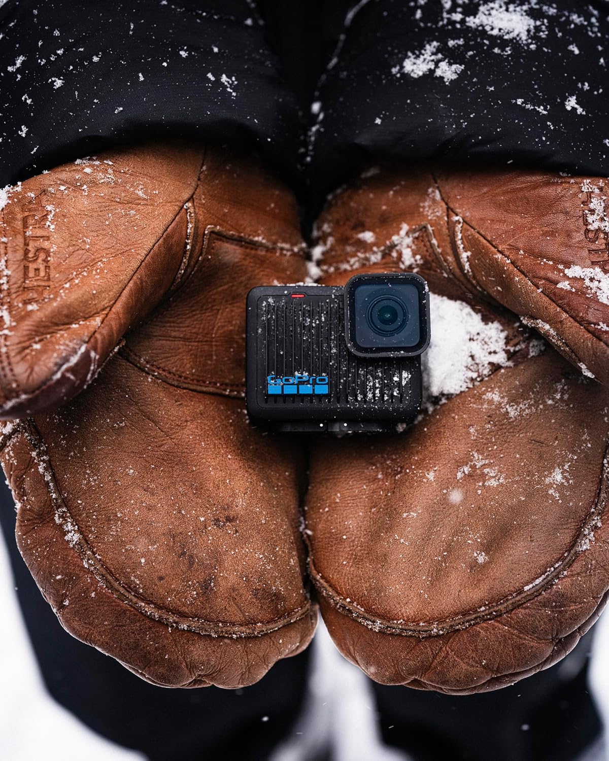 GoPro Hero - Compact Waterproof Action Camera with 4K Ultra HD Video, 12MP Photo, Touch Screen